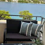 شقة Luxury Old Town With Sea View