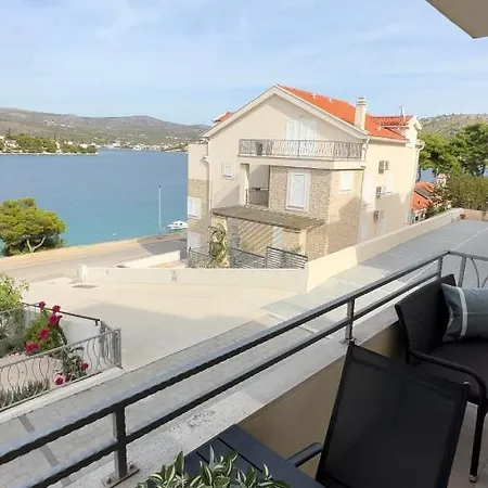 Luxury Old Town With Sea View *