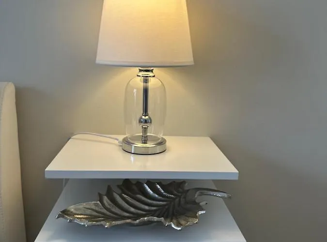 Luxury Old Town With Sea View 아파트 로고즈니차